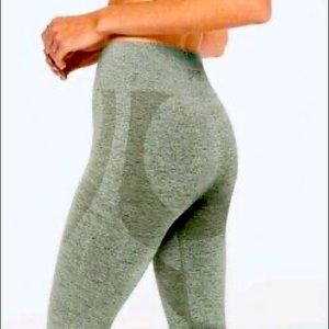 Pink seamless high rise leggings mesh